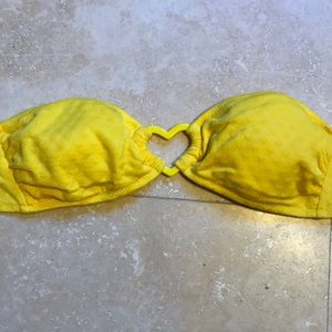 JESSICA SIMPSON XS strapless heart bikini top 💛